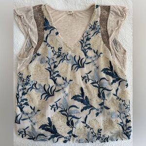 Tiny (Anthropologie) Cream and Blue Embroidered Blouse, sz M